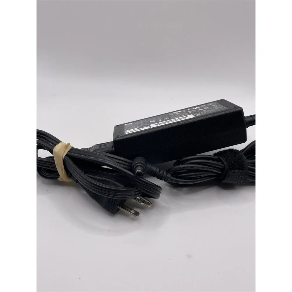 HP 65W Battery Charger And Black Round Barrel A/C Adapter with Power Cord